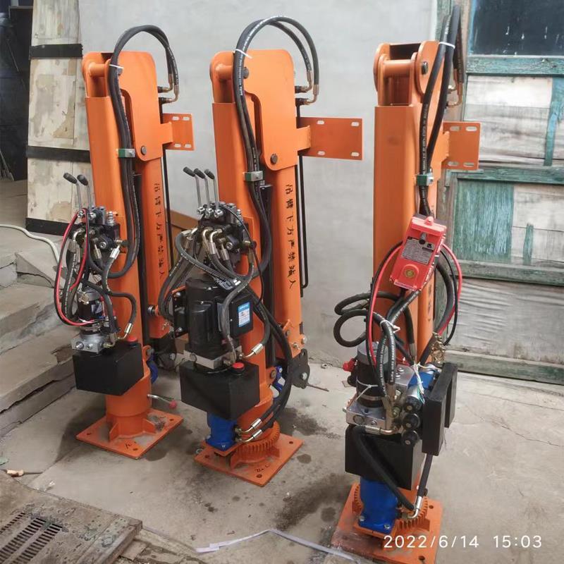 雁峰区重汽蓝牌随车吊 3.2吨 国六动力强 液压驱动 农用自卸起重机